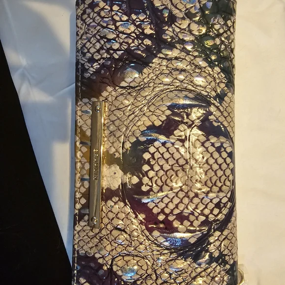 Brahmin handbag with matching wallet - Picture 5 of 6